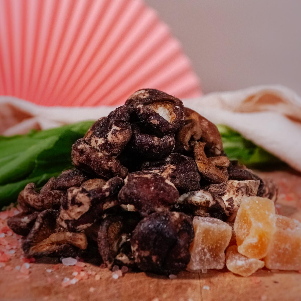 Black Summer Truffle Shiitake Chips